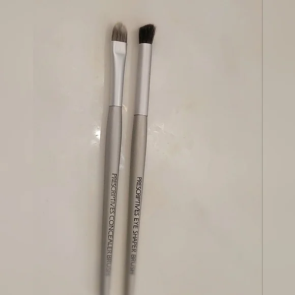Prescriptives brushes - Picture 2 of 2